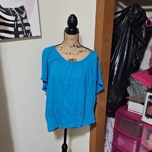 Xxl Old Navy Ocean Blue Tshirt Scoop Neck/wide Neck.